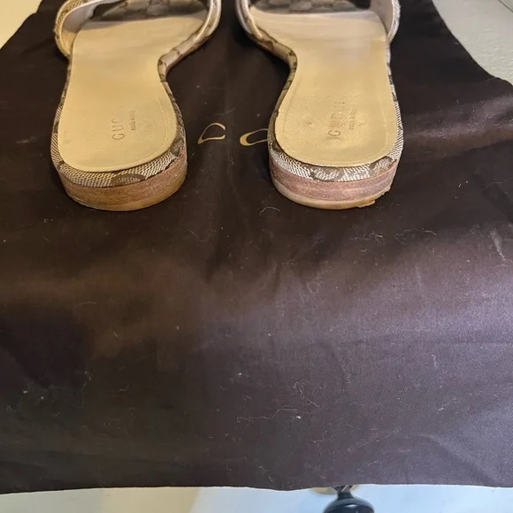 Gucci Women's Brown and Gold Slide Sandals